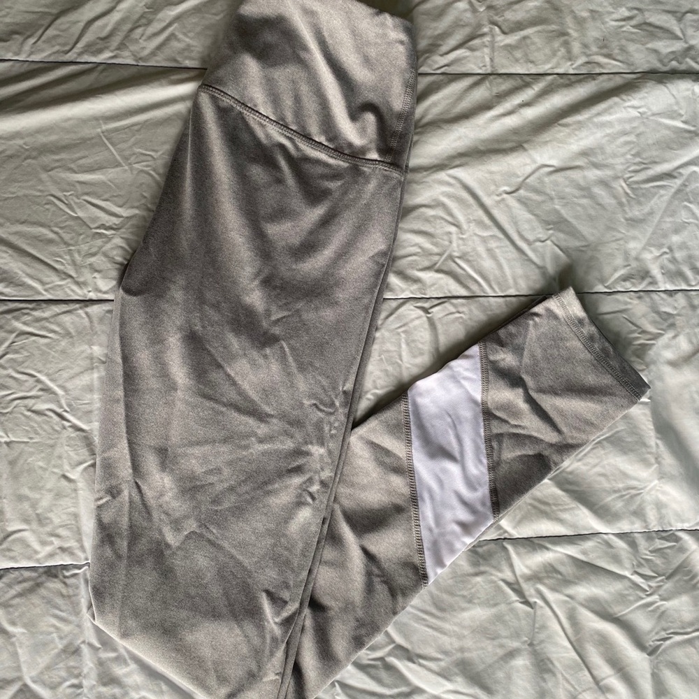 Reebok Gray Leggings with White Mesh Panels